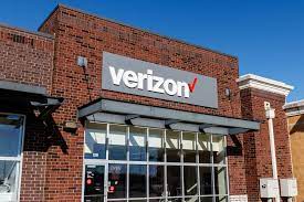 verizon opens at what time