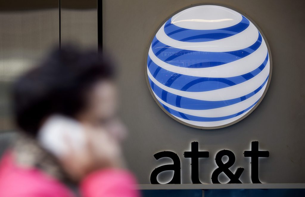 A Guide to AT&T Wireless Customer Service Beyond the 1800 Number
