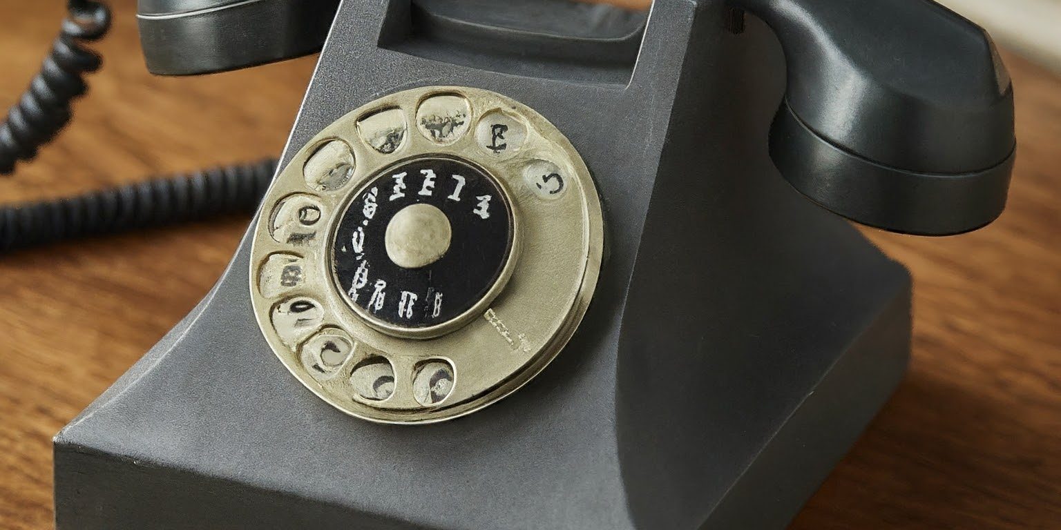 dialing-into-the-412-area-code-the-steel-city-s-resilient-spirit