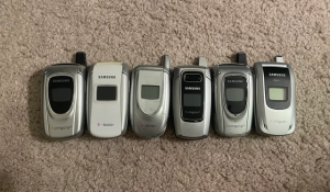 old samsung sprint flip phones