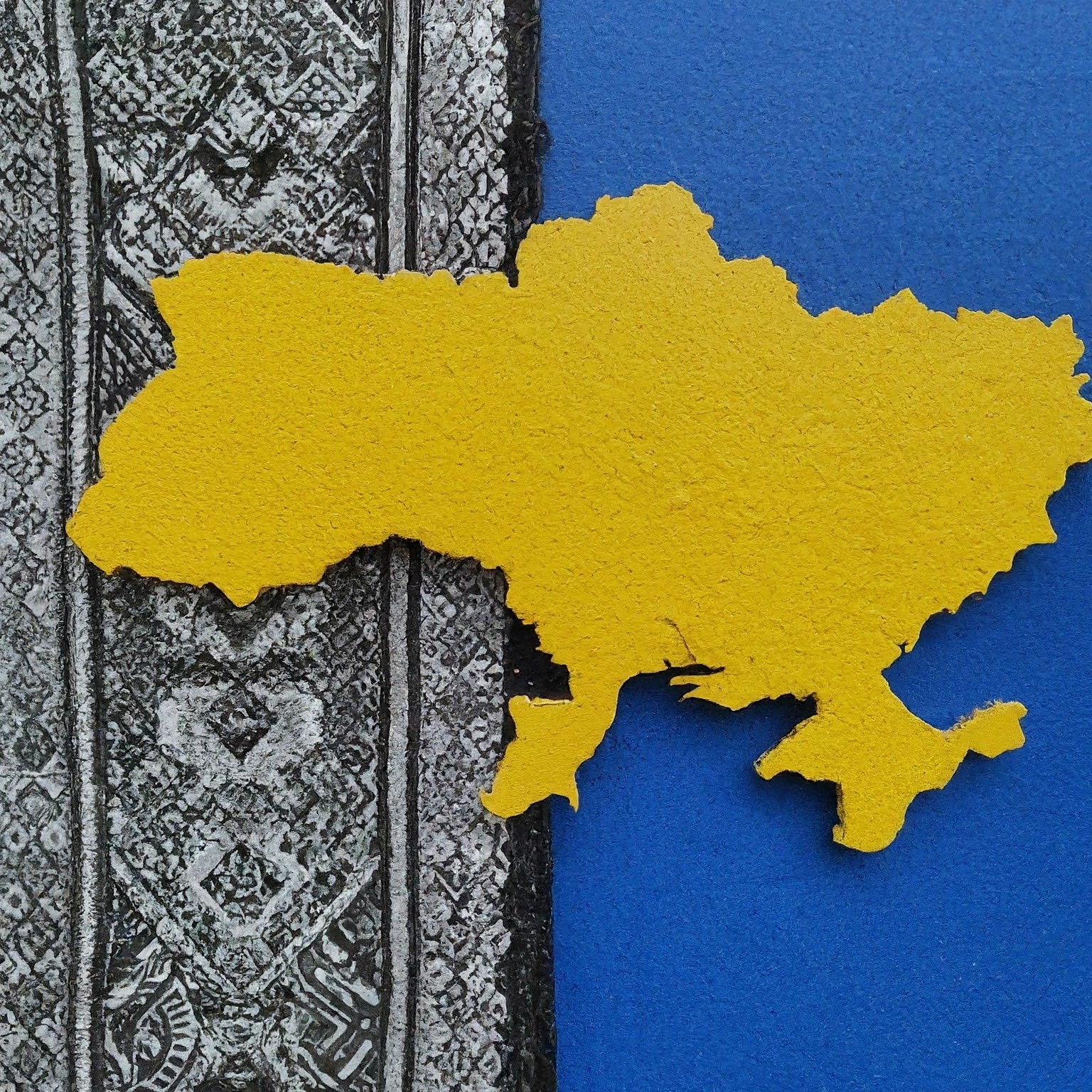 380 country code
