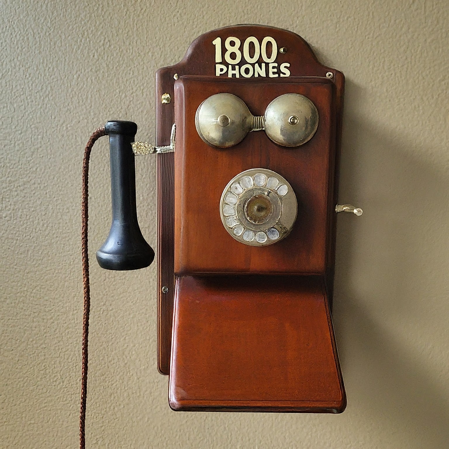 1800 phones