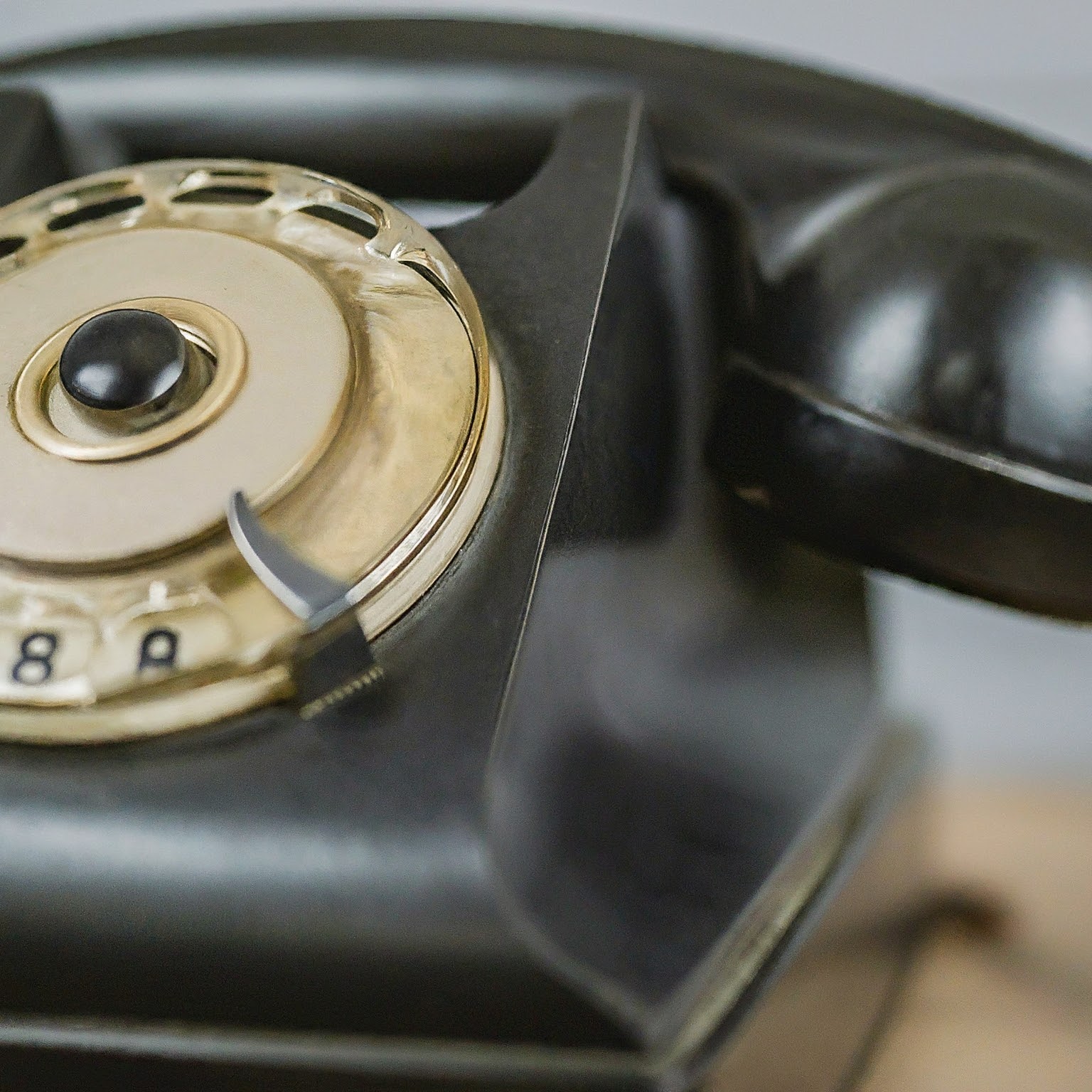 886 area code usa