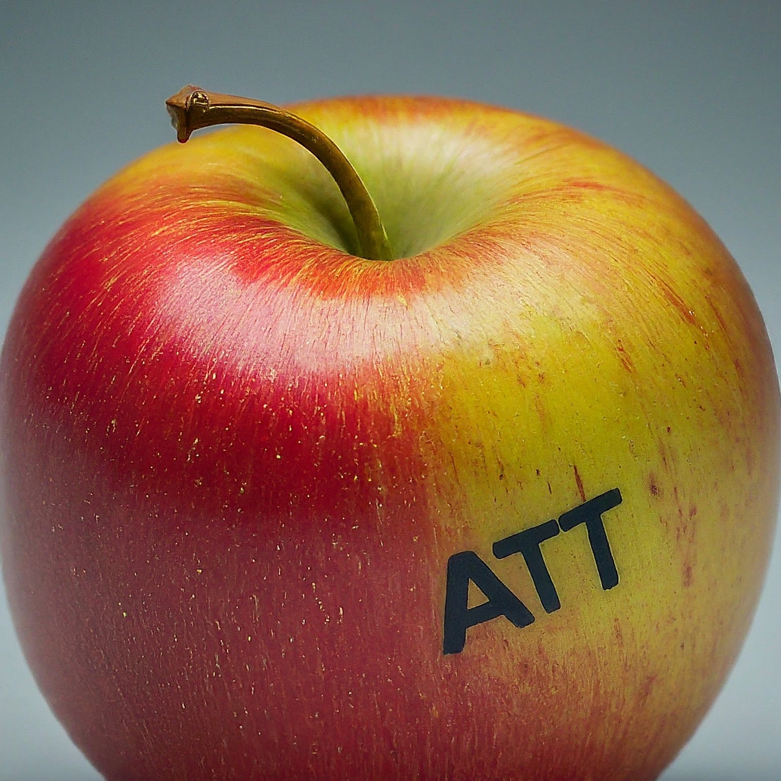 att apple