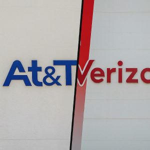 at&t verizon