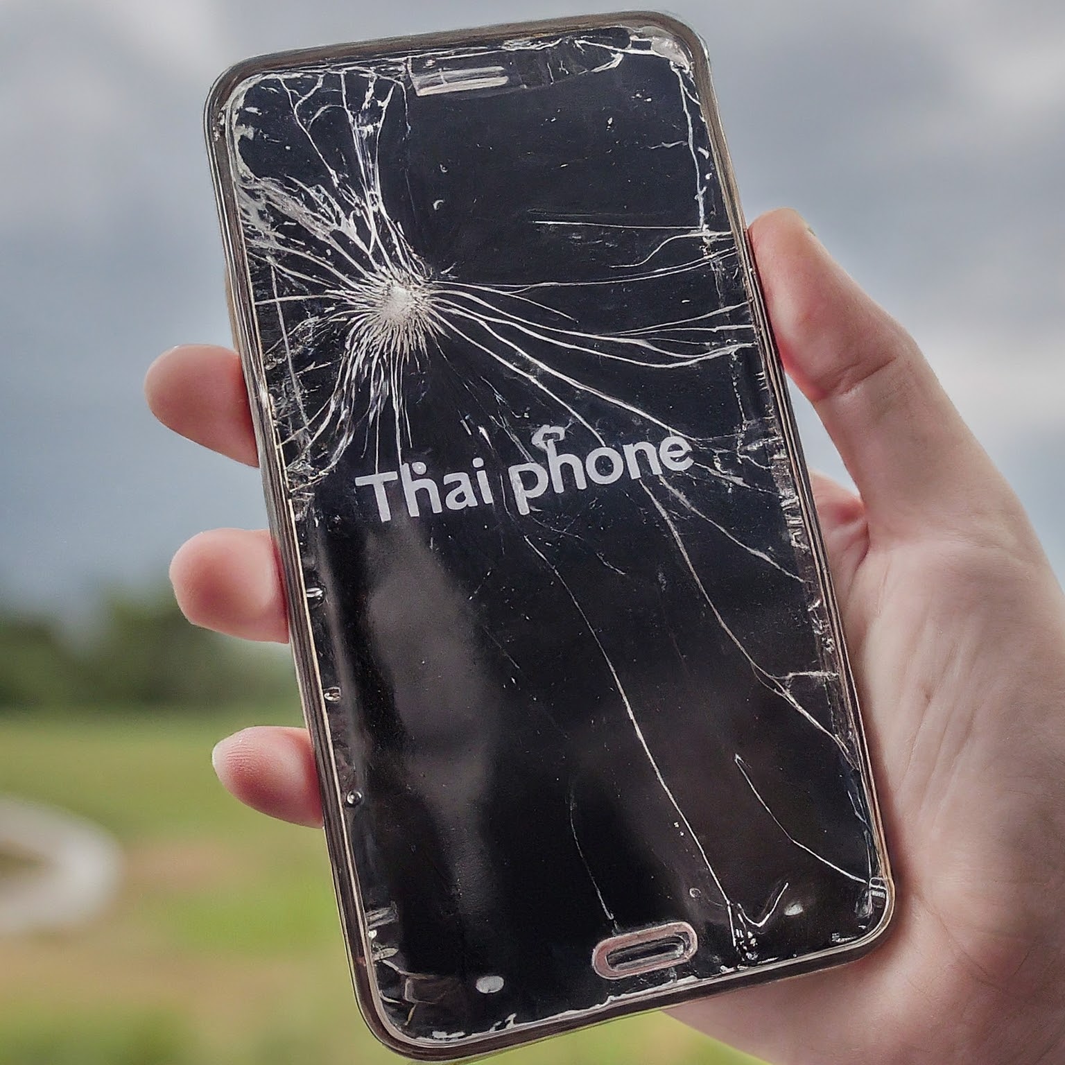 thai phone