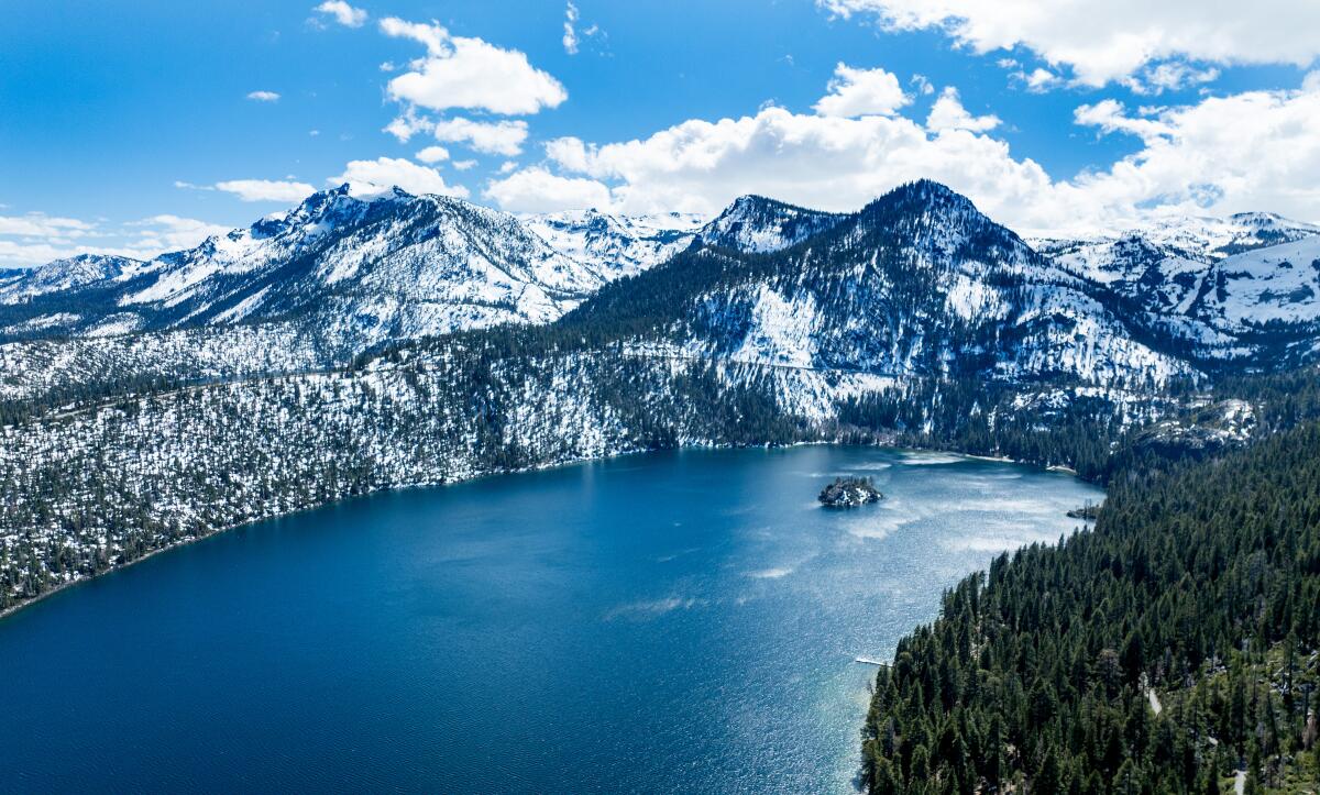 August Snowfall in the Sierra Nevada A Rare and Enchanting Phenomenon