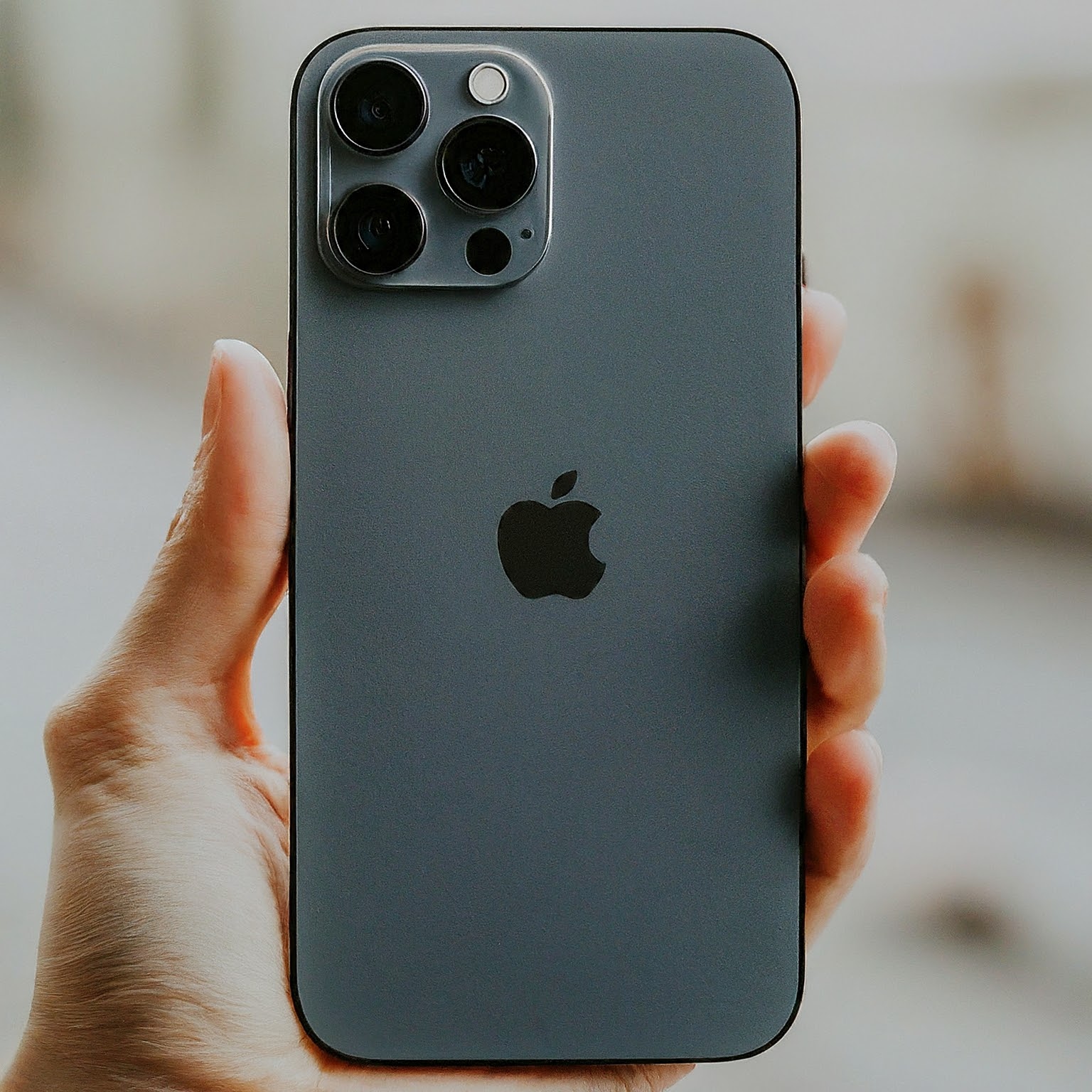 iphone 15 pro cost