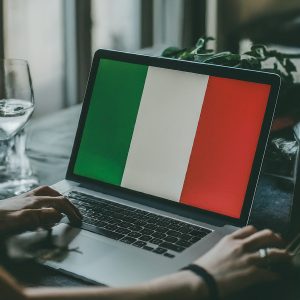 Italy phone code
