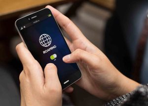what does data roaming do