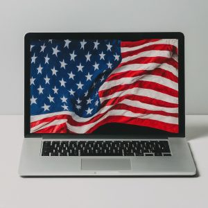 What is the country code for the usa is it 011 or 001
